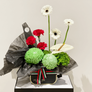 Elegant UAE Spirit Floral Box